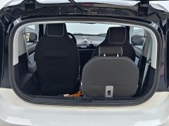 Baojun E300 Edition - фото 7