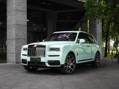 Rolls-Royce Cullinan 2022 Black Badge - фото 1