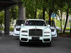 Rolls-Royce Cullinan 2022 Black Badge - фото 10