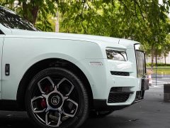 Rolls-Royce Cullinan 2022 Black Badge - фото 11