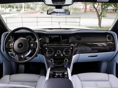 Rolls-Royce Cullinan 2022 Black Badge - фото 18
