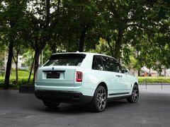 Rolls-Royce Cullinan 2022 Black Badge - фото 3