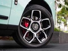 Rolls-Royce Cullinan 2022 Black Badge - фото 4