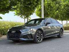 Audi A4L 40 TFSI Luxury Version - фото 1