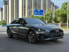 Audi A4L 40 TFSI Luxury Version - фото 3