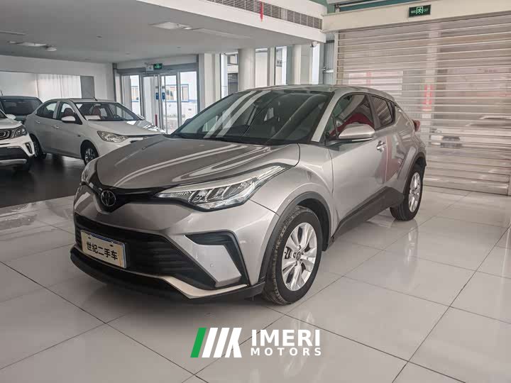 BMW Yize IZOA 2.0L Yixiang Edition - автомобиль из Китая