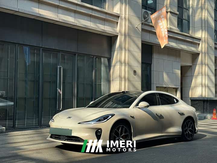 Lynk & Co L6 Ultra - автомобиль из Китая