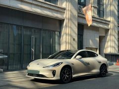 Lynk & Co L6 Ultra - фото 1