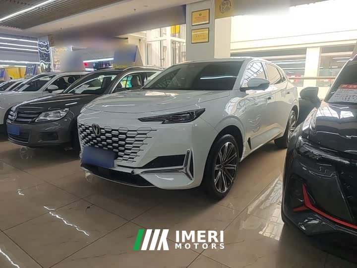 Changan UNI-K 2.0T 2WD Edition - автомобиль из Китая