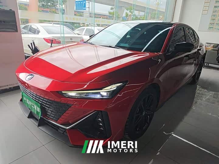 Changan UNI-V 1.5T Version - автомобиль из Китая
