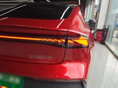 Changan UNI-V 1.5T Version - фото 8