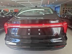 FAW H5 PHEV 130 Edition - фото 6