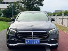 Mercedes-Benz E 300 L Luxury Version - фото 5