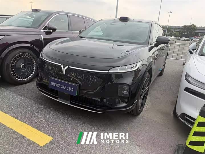 Voyah AWD Edition - автомобиль из Китая