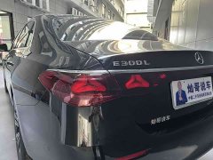 Mercedes-Benz E 300 L Luxury Version - фото 19