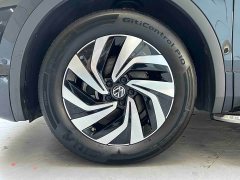 Volkswagen L 330TSI 2WDR-Line Edition - фото 3