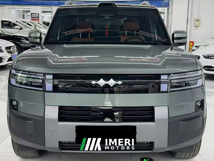 7 190KMAWDUltra Edition - автомобиль из Китая