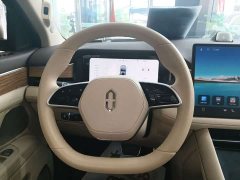 AITO M7 1.5T AWDPlus Edition 5 - фото 15