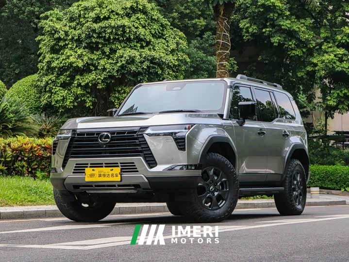 Lexus GX OVERTRAIL Edition