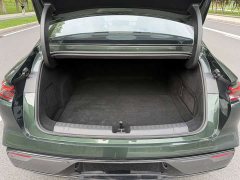 Geely 8 130km EM-i Deluxe Edition - фото 10