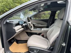 Geely 8 130km EM-i Deluxe Edition - фото 4