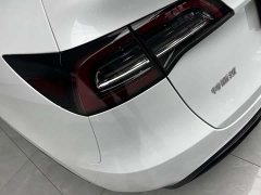 Tesla Model Y Edition - фото 5