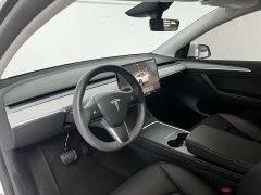 Tesla Model Y Edition - фото 8