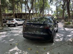 Tesla Model Y Edition - фото 5