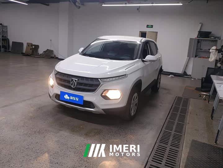 Baojun 510 1.5L CVT Version - автомобиль из Китая