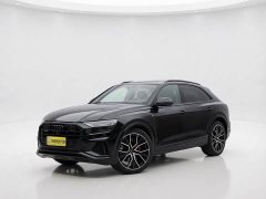 Audi Q8 55 TFSI Deluxe Version - фото 1