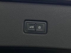 Audi Q8 55 TFSI Deluxe Version - фото 13