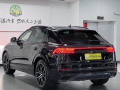 Audi Q8 55 TFSI Deluxe Version - фото 7