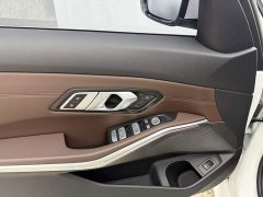 BMW 3 325Li M - фото 9