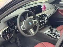 BMW 5 530Li Version M - фото 6