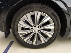 FAW E-QM5 620km PLUS - фото 6