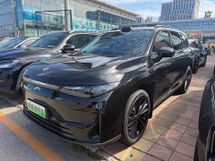 Leapmotor C16 EREV 200 Edition - фото 1