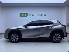 Lexus UX 300e Edition - фото 8