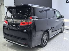 Mercedes-Benz 2.5L HV Edition - фото 9