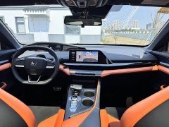 Changan UNI-V 1.5T Edition - фото 14
