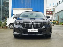 BMW 5 Series 530Li Leading M Sports Package - фото 2