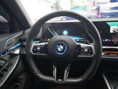 BMW 5 Series 530Li Leading M Sports Package - фото 20