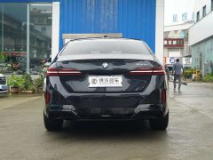 BMW 5 Series 530Li Leading M Sports Package - фото 8