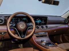 Mercedes-Benz E 260 L - фото 20
