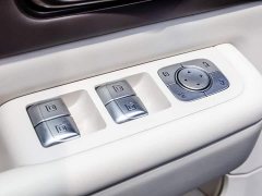 Li Auto MEGA Ultra - фото 8
