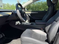 Tesla Model Y Edition - фото 5