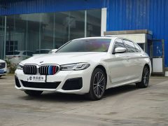 BMW 5 Series 2022 530Li Leading M Sports Package - фото 1