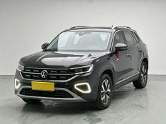Land Rover 300TSI 2WDLuxuryPlus Edition - фото 1