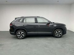 Land Rover 300TSI 2WDLuxuryPlus Edition - фото 8