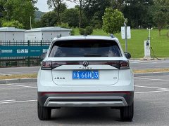 Volkswagen 300TSI Edition - фото 17