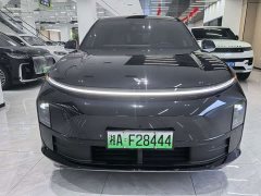 Li Auto L6 Pro - фото 3